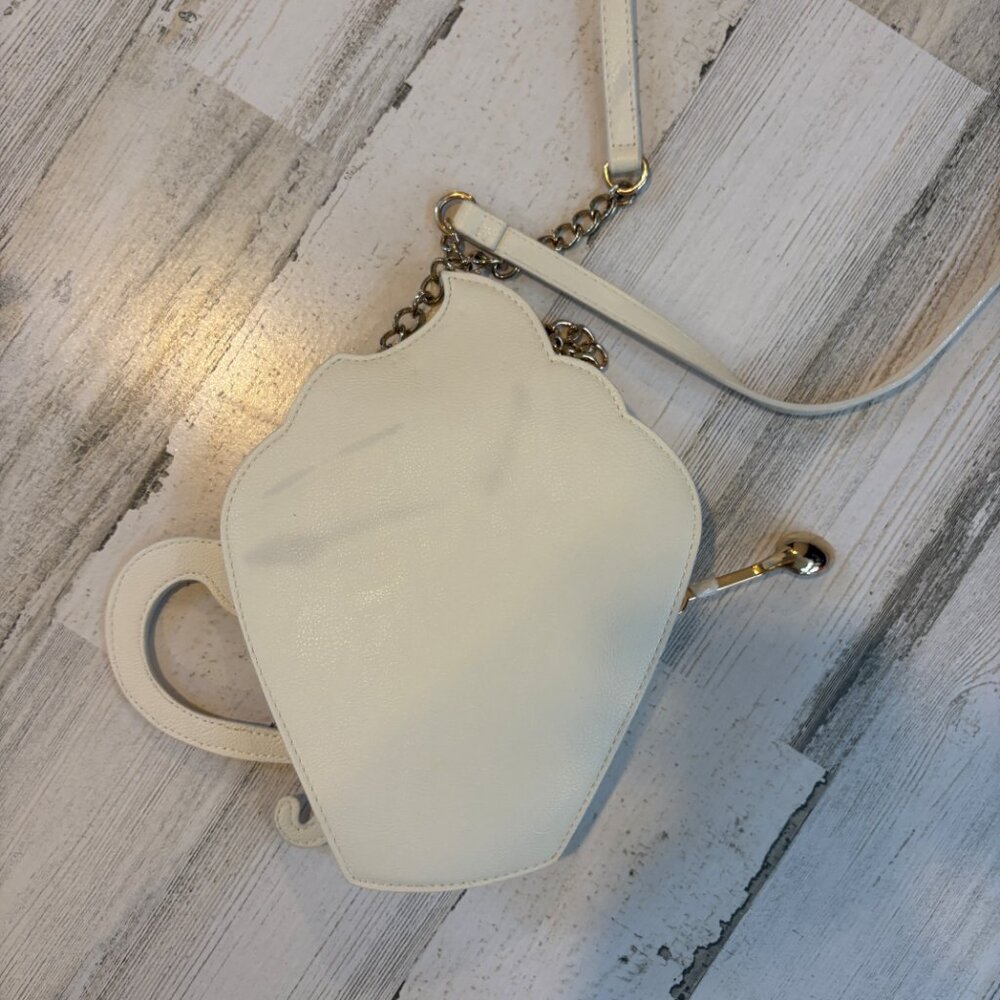 Betsey Johnson Le Bistro Crossbody Faux Leather Purse Coffee Cup Shape - Picture 2 of 5